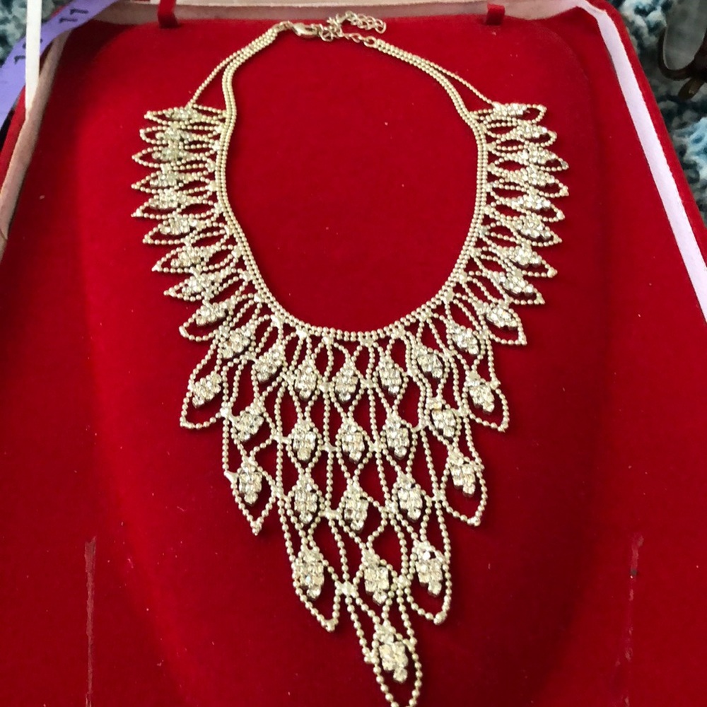 Statement Bib Chocker Necklace